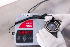  At just 3.5kg, the NSK IHN010 portable induction heater is the lightest such unit available on the market
